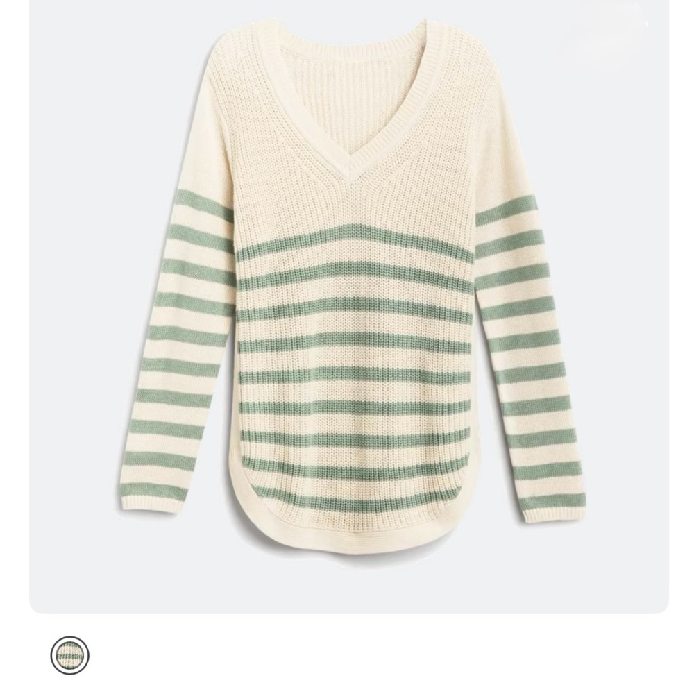 RD Style Cream and Green V-Neck Sweater